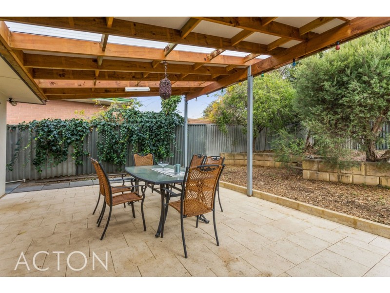 3 Hereford Place, Spearwood WA 6163