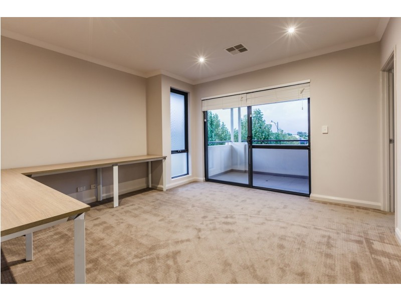 17 Shrike Lane, Beeliar WA 6164