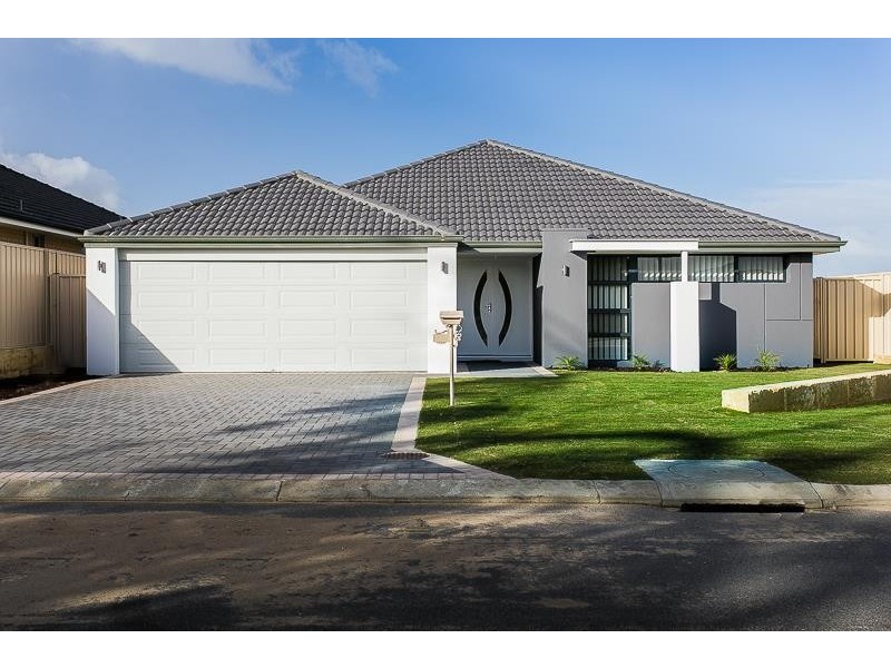 24 Wooleen Parkway, Beeliar WA 6164