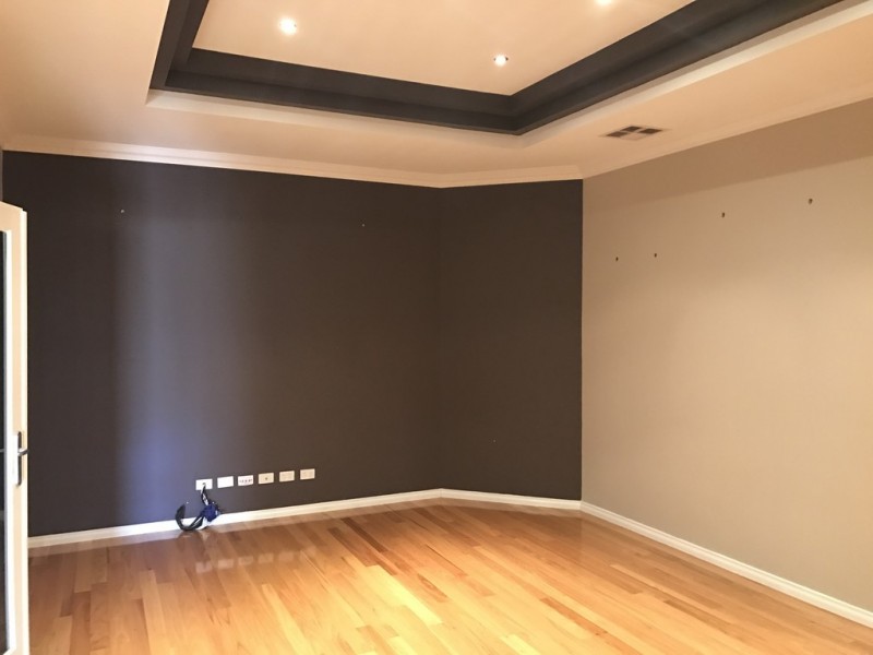 20 Riverina Parade, Munster WA 6166