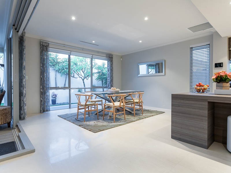 20 Orsino Boulevard, North Coogee WA 6163