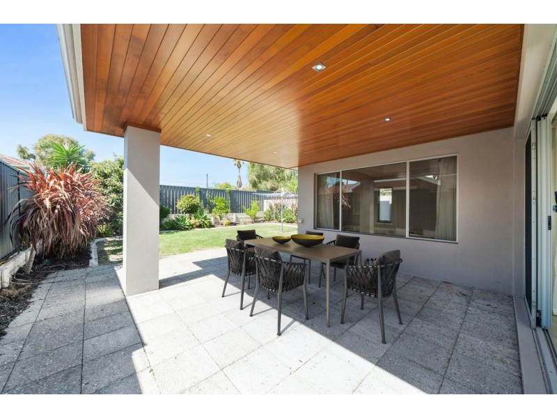 12A Cadd Street, Beaconsfield WA 6162