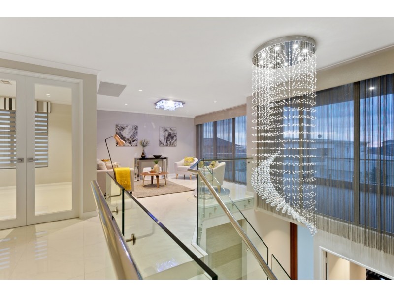 6 Hydaspe Vista, North Coogee WA 6163