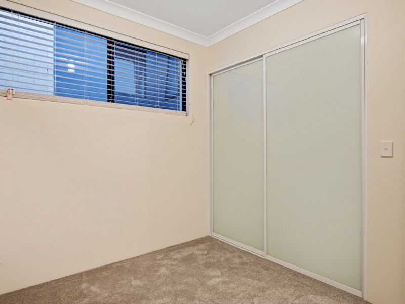 44 Lullworth Terrace, North Coogee WA 6163