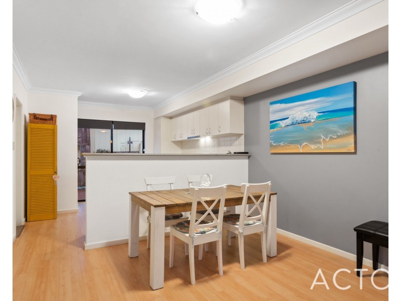 6/250 Healy Road, Hamilton Hill WA 6163