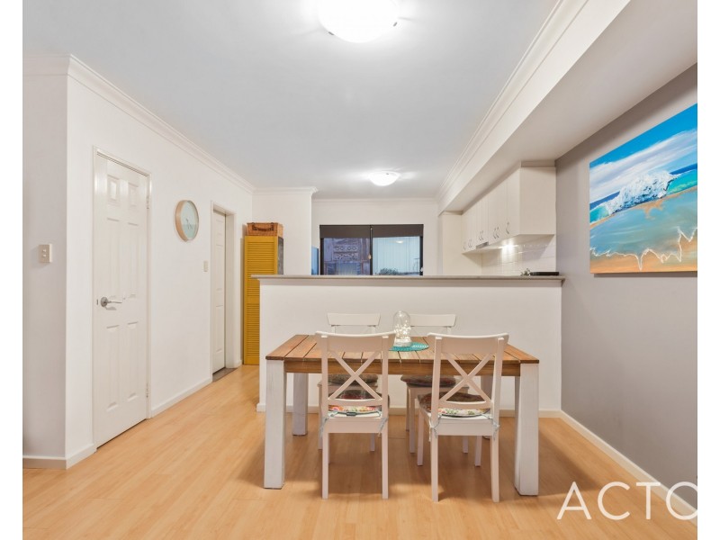 6/250 Healy Road, Hamilton Hill WA 6163