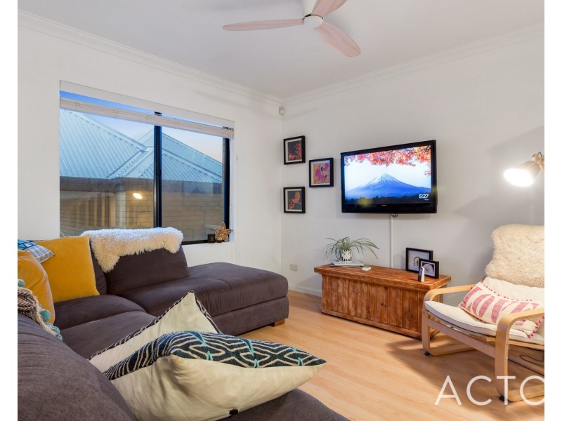 6/250 Healy Road, Hamilton Hill WA 6163