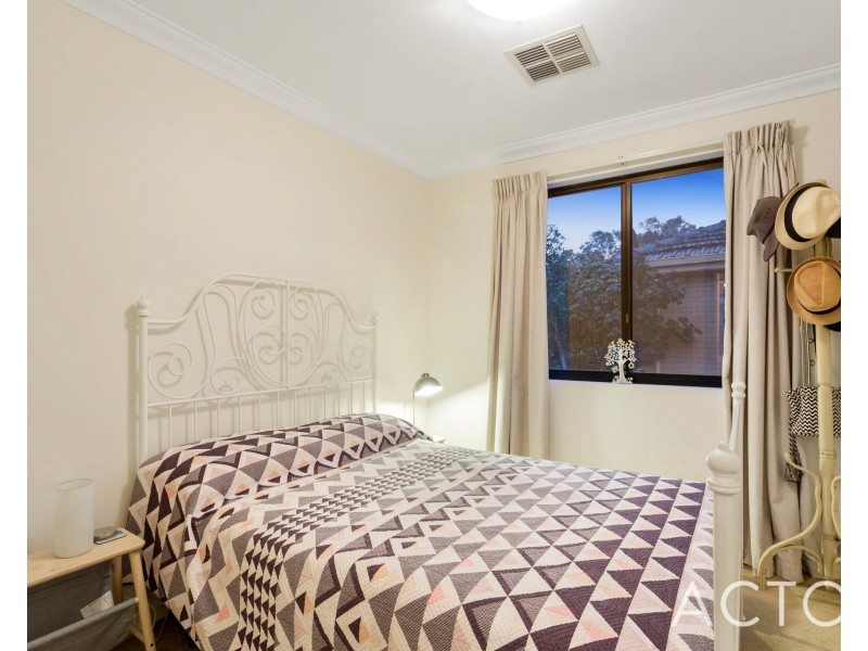 6/250 Healy Road, Hamilton Hill WA 6163