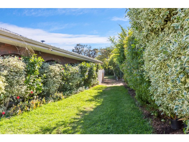 4B Outram Place, Hamilton Hill WA 6163