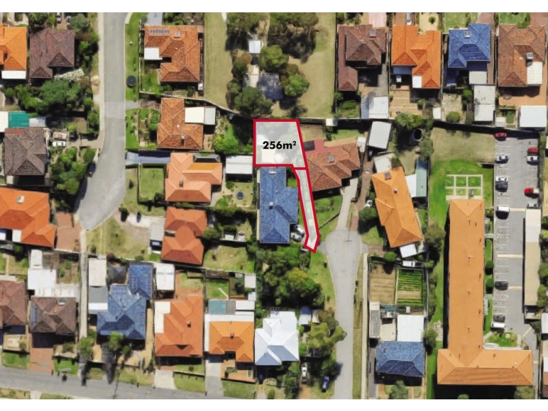 4B Outram Place, Hamilton Hill WA 6163