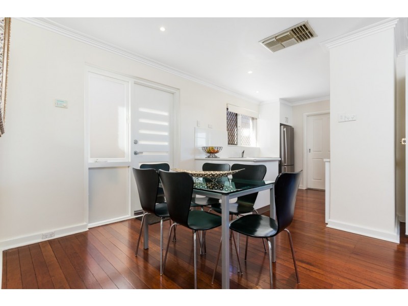 6 Bolingbroke Street, Spearwood WA 6163