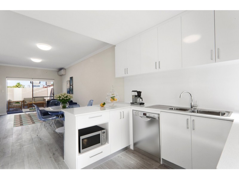 6A Bolingbroke Street, Spearwood WA 6163