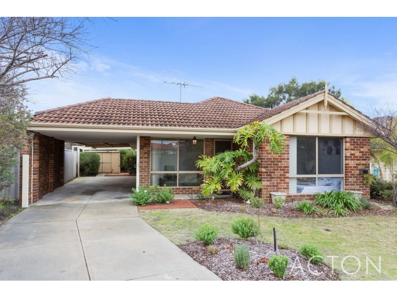 17 Citrus Loop, South Lake WA 6164
