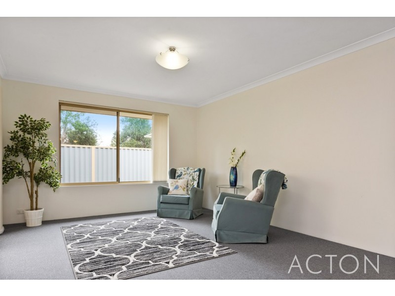 17 Citrus Loop, South Lake WA 6164