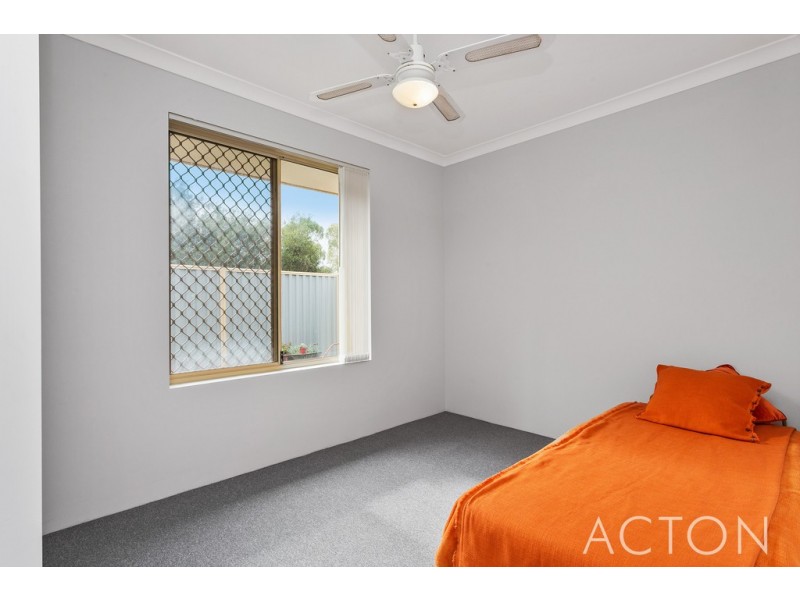 17 Citrus Loop, South Lake WA 6164