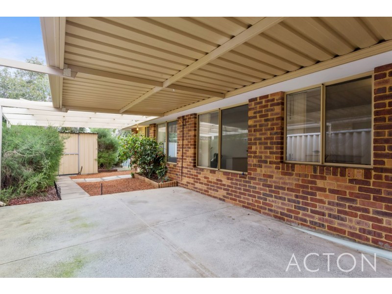 17 Citrus Loop, South Lake WA 6164