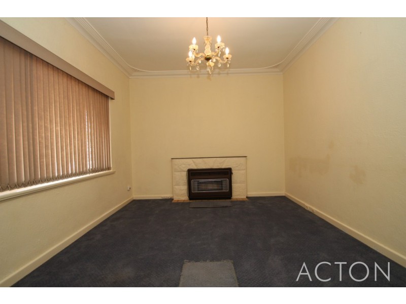 113 Rockingham Road, Hamilton Hill WA 6163