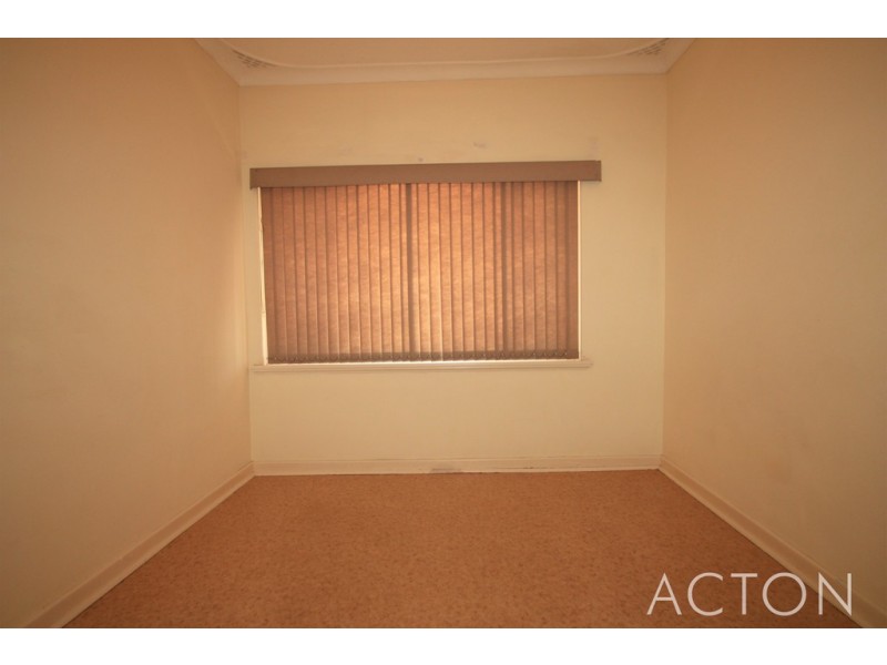 113 Rockingham Road, Hamilton Hill WA 6163