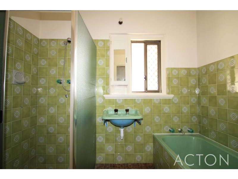 113 Rockingham Road, Hamilton Hill WA 6163