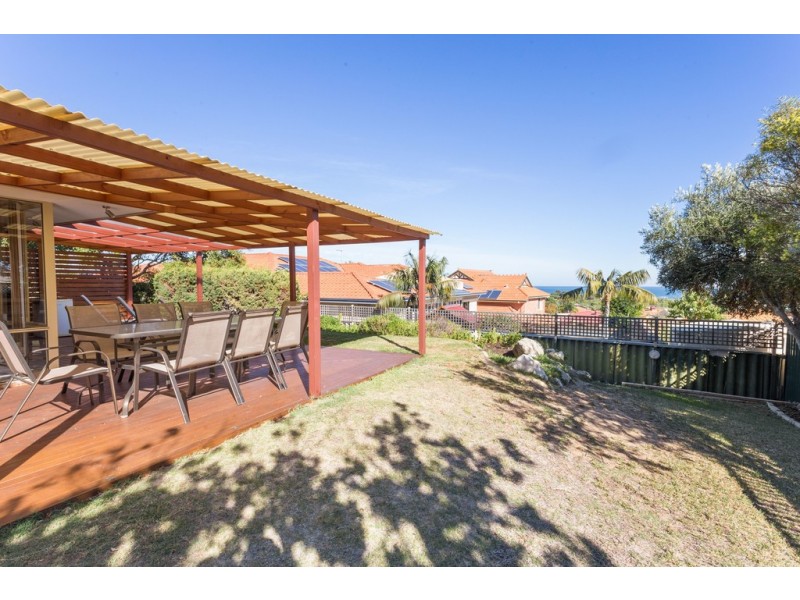 9 Careening Way, Coogee WA 6166