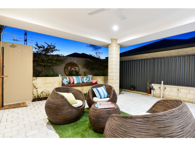 4 Ukich Crescent, Spearwood WA 6163