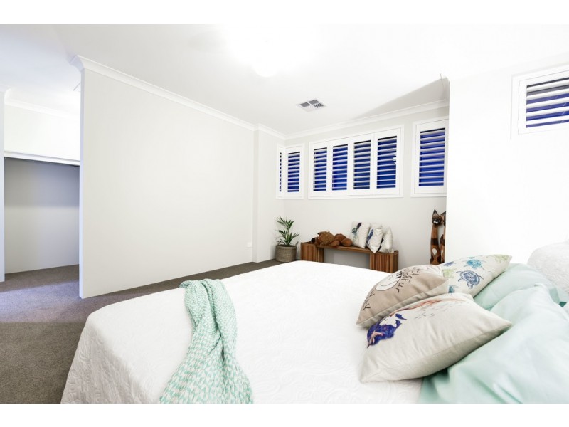 4 Ukich Crescent, Spearwood WA 6163
