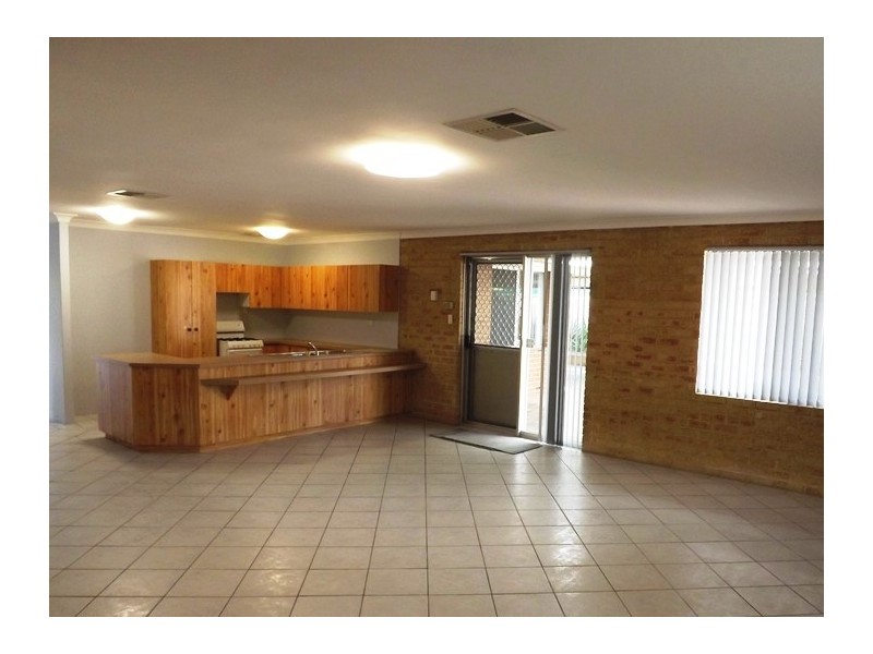 17 Etherington Avenue, Spearwood WA 6163