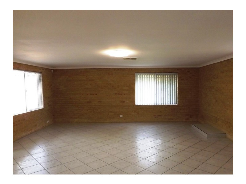 17 Etherington Avenue, Spearwood WA 6163