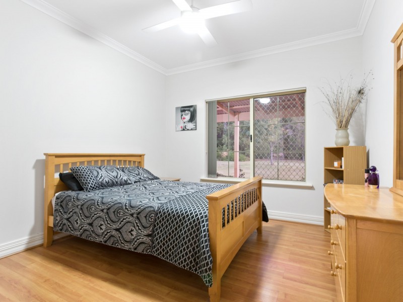 39 Bodeman Road (5.25 acres), Wandi WA 6167