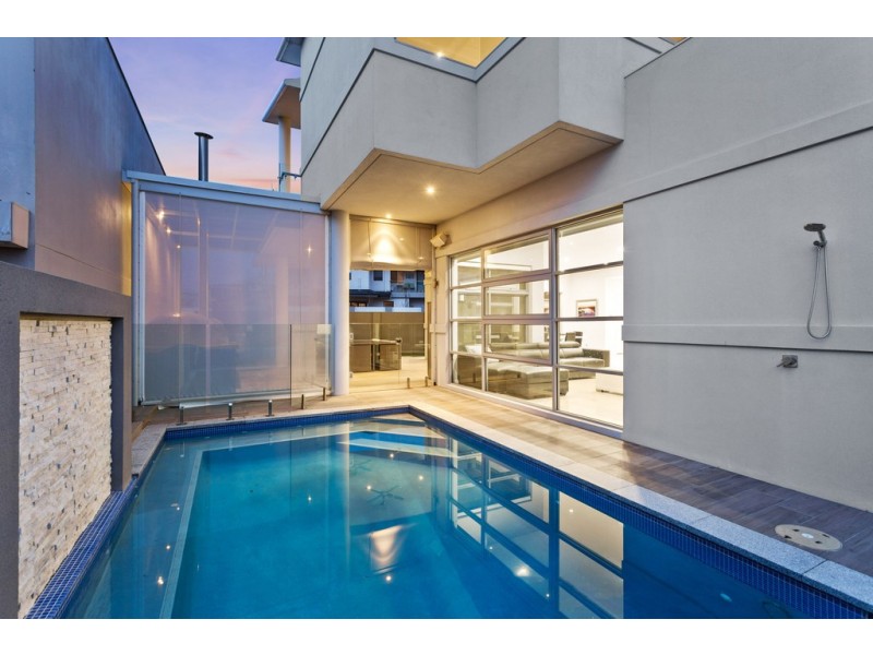 7 Eudora Way, North Coogee WA 6163
