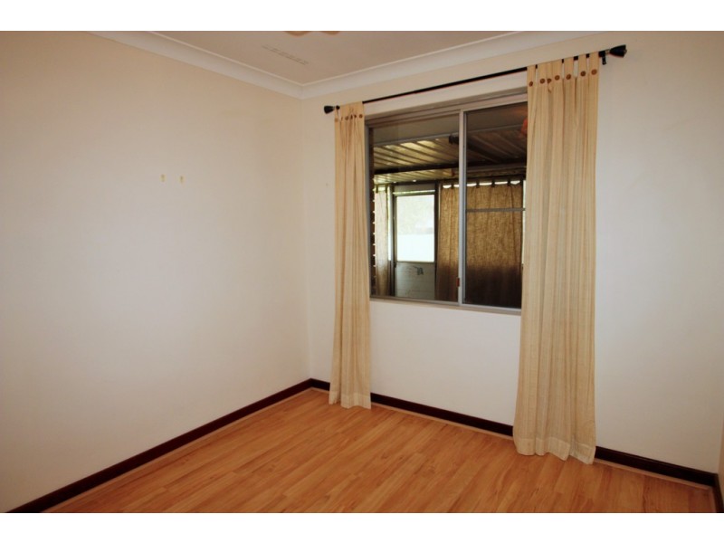 24 Garden Road, Spearwood WA 6163