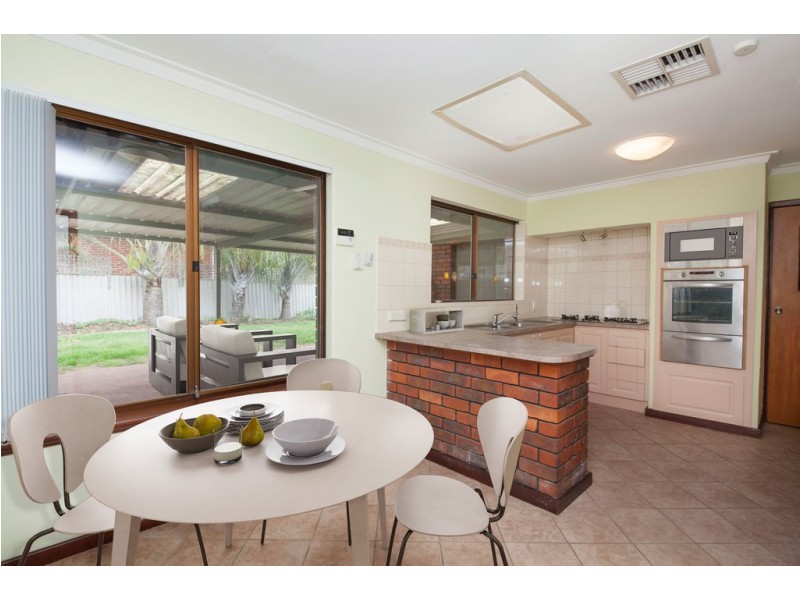 62 Sussex Street, Spearwood WA 6163