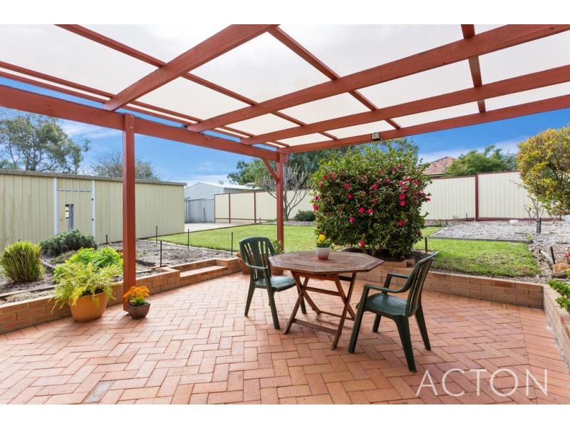 22 Hargreaves Road, Coolbellup WA 6163