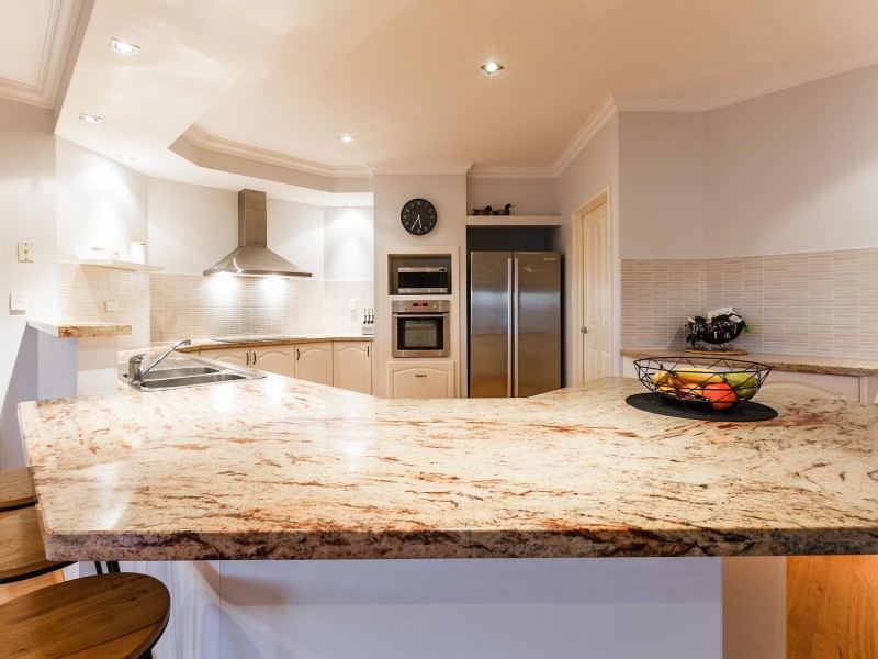 364 Wentworth Parade (600m2 block), Success WA 6164