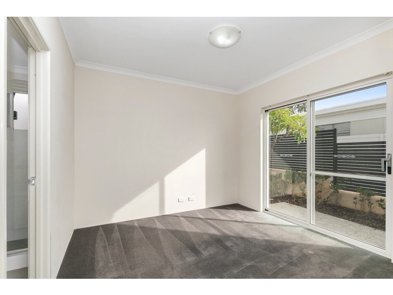 2/9 Desertpea Road, Beeliar WA 6164