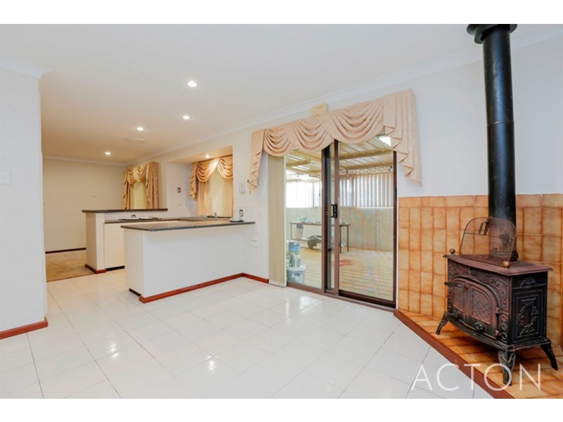 44 Ionesco Street, Spearwood WA 6163