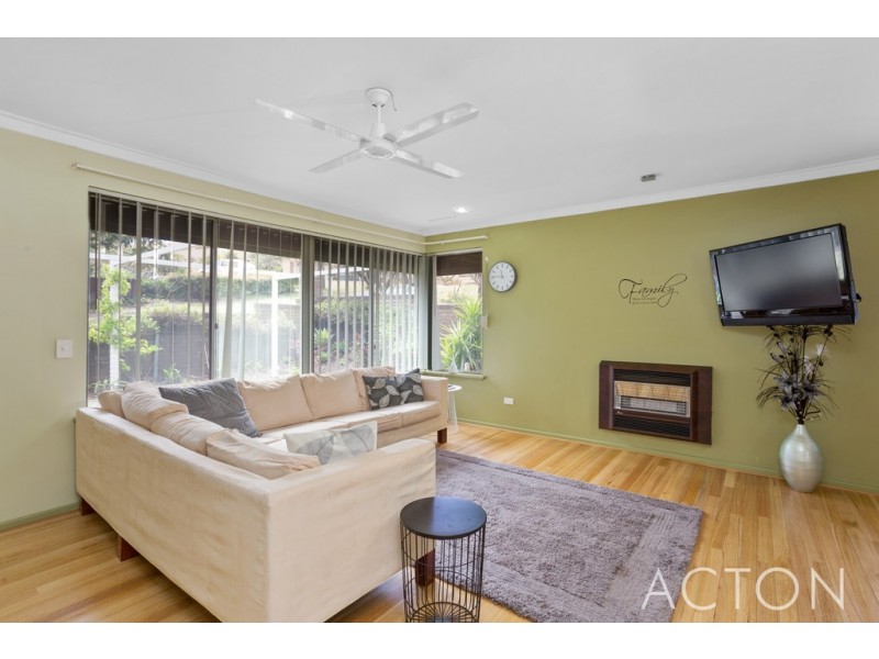 51 Orelia Avenue, Orelia WA 6167