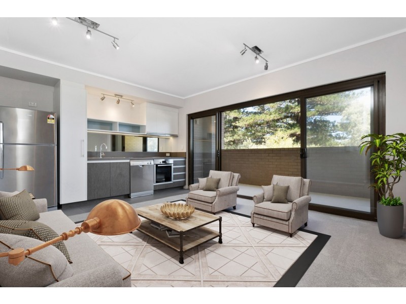 15/59 Breaksea Drive, North Coogee WA 6163