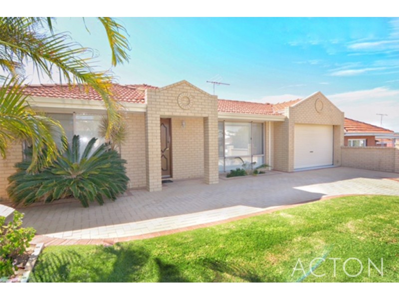 66B Ocean Road, Coogee WA 6166