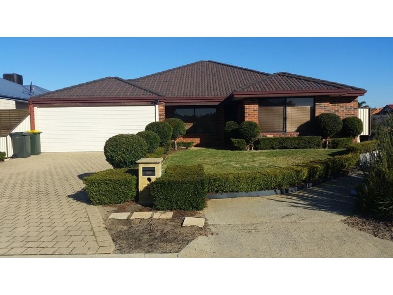 7 Charnley Bend, Success WA 6164