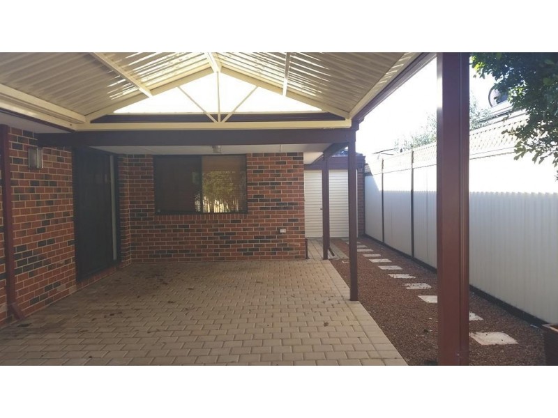 7 Charnley Bend, Success WA 6164
