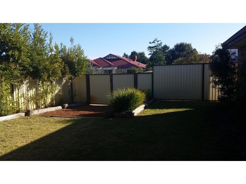7 Charnley Bend, Success WA 6164
