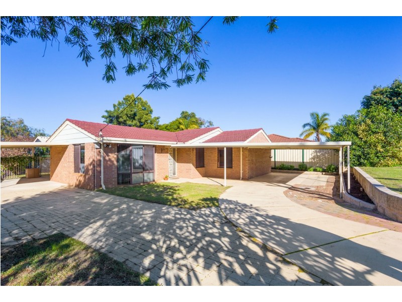 114 Elderberry Drive, South Lake WA 6164