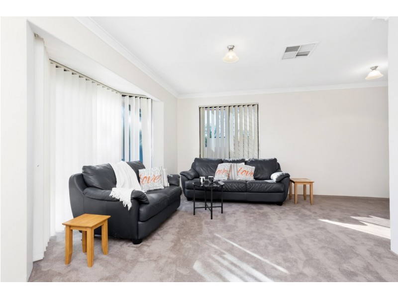 114 Elderberry Drive, South Lake WA 6164