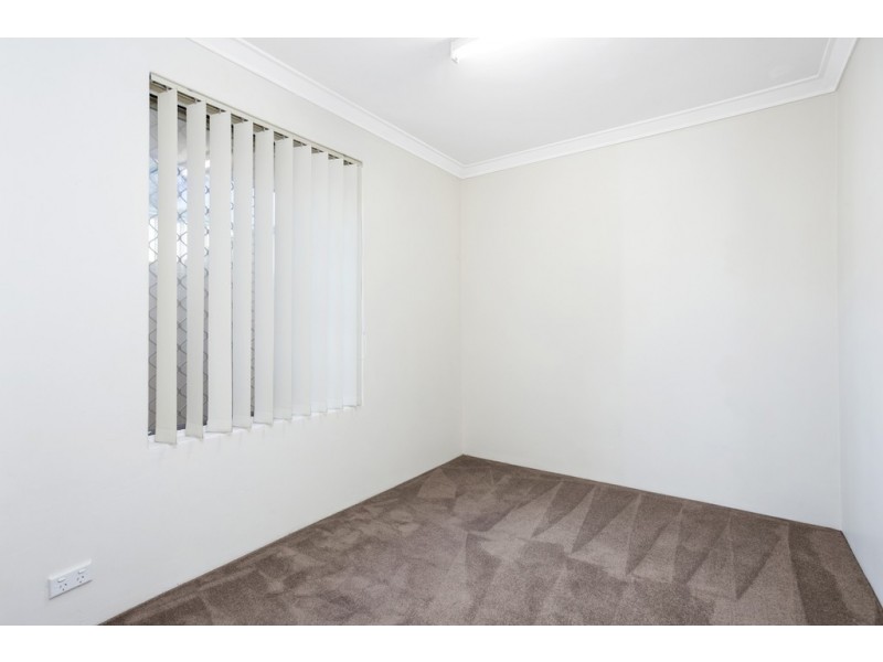 114 Elderberry Drive, South Lake WA 6164