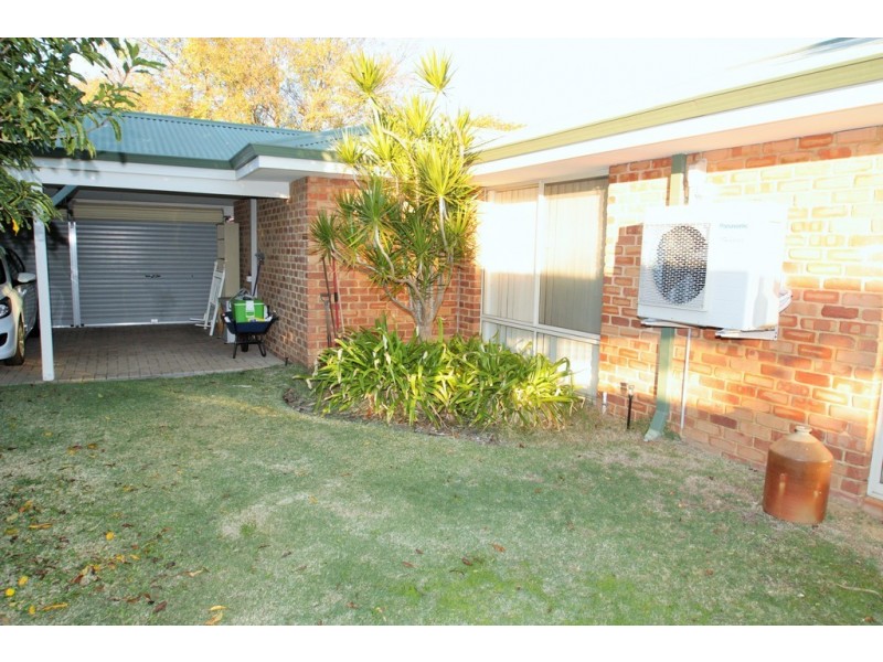 11 Walters Retreat, Atwell WA 6164