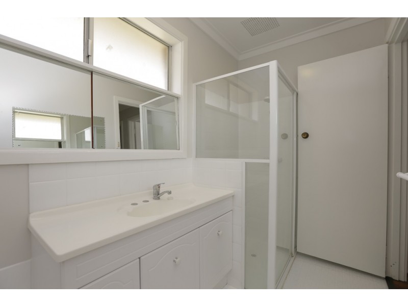 11 Hotspur Road, Spearwood WA 6163