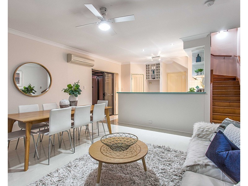 8/7 Bellion Drive, Hamilton Hill WA 6163