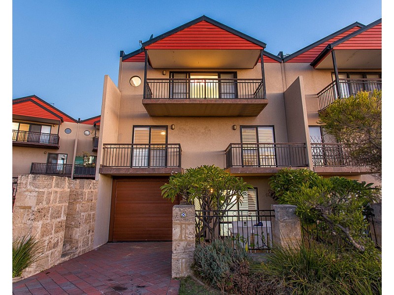 8/7 Bellion Drive, Hamilton Hill WA 6163