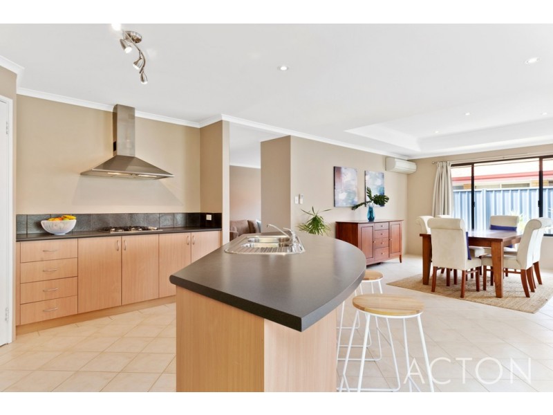 2A Bacich Mews, Munster WA 6166